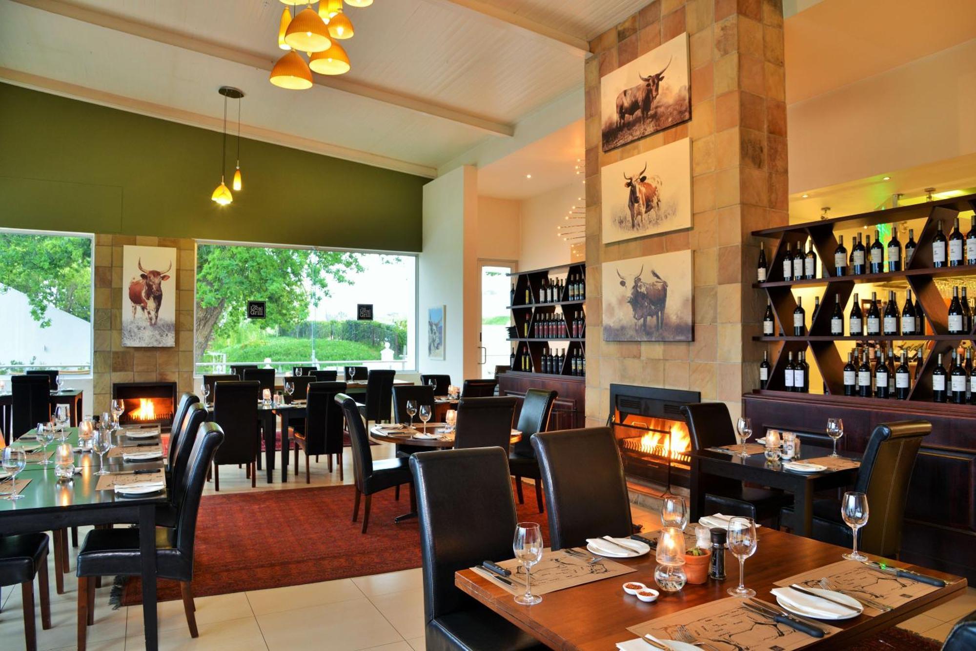 The Coach House At Val Du Charron Hotell Wellington Eksteriør bilde